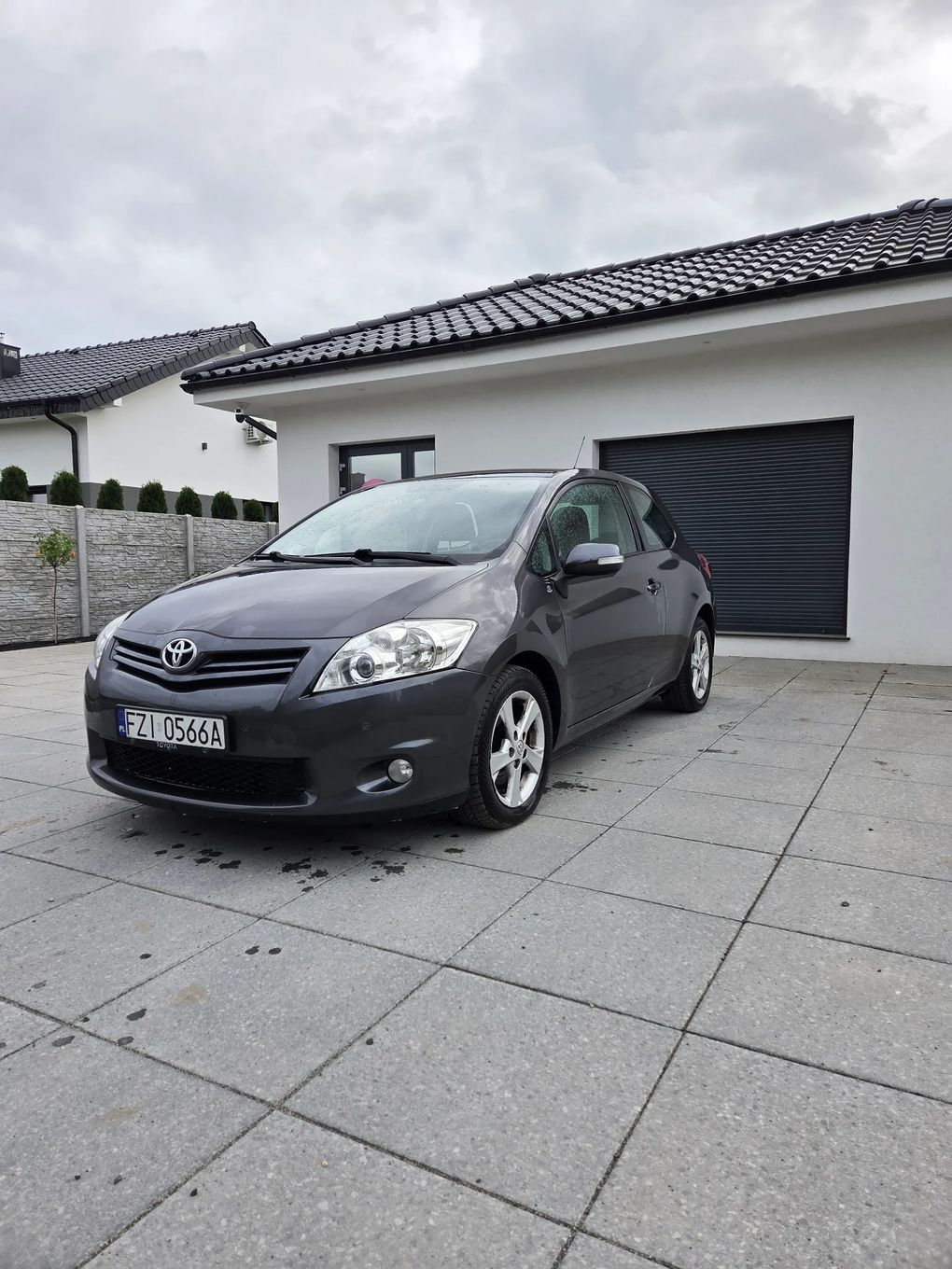 Toyota Auris 2.0 D-4D 2011