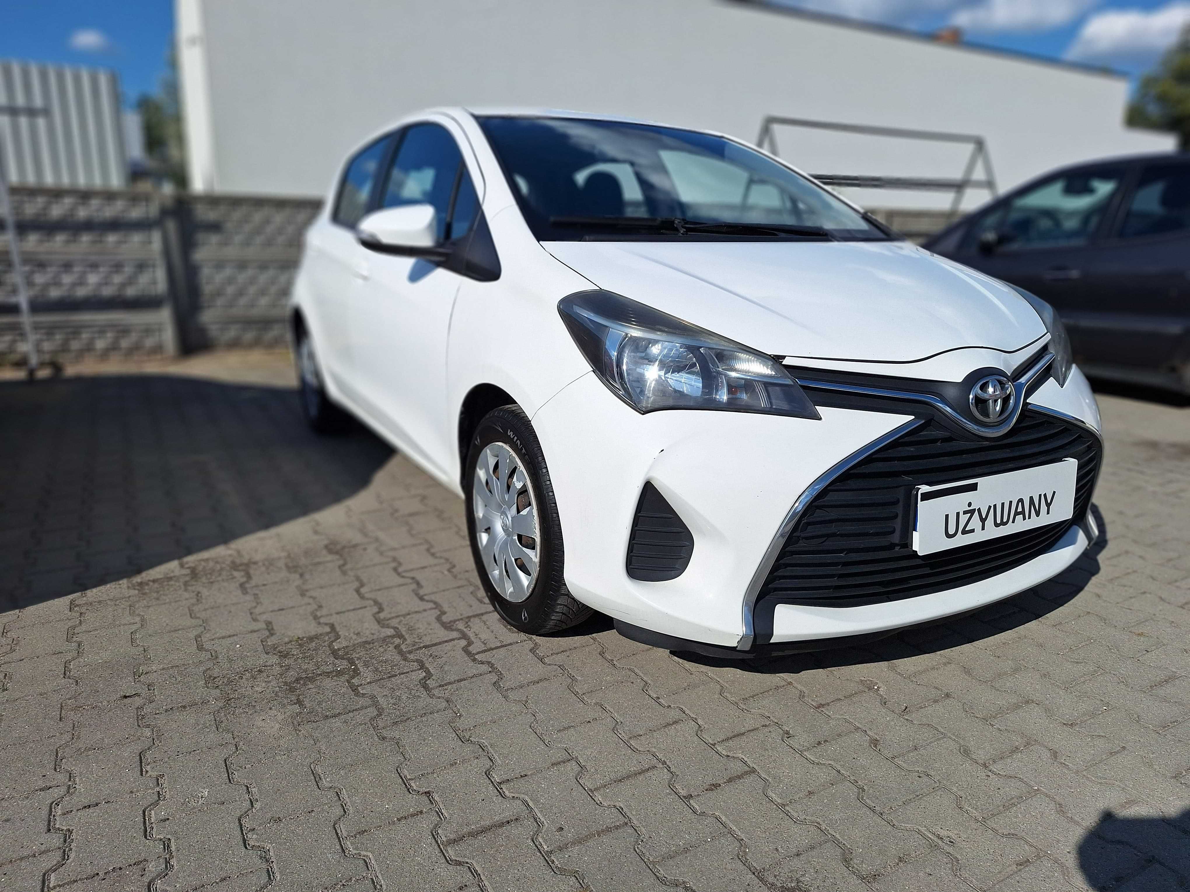 Passenger car TOYOTA Yaris IIIFL, Engine capacity: 1.33 Year of production: 2014
