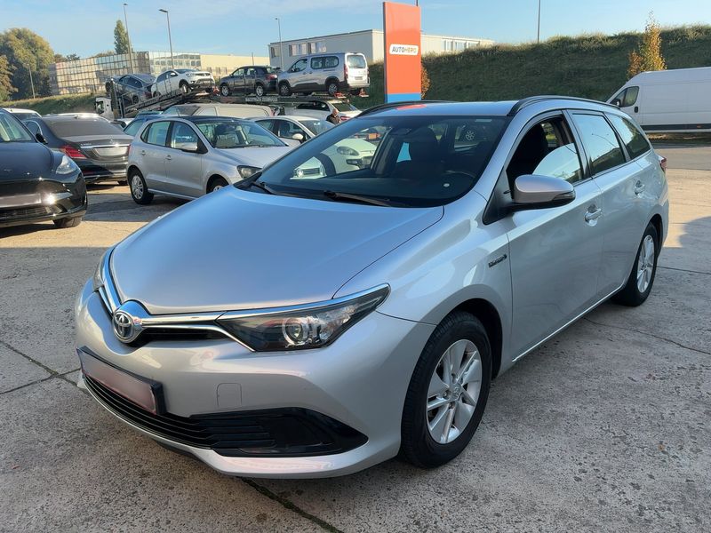 Toyota Auris Touring Sports 1.8 Hybrid Tendance