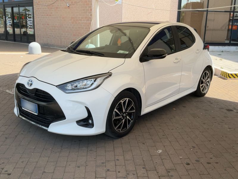 Toyota Yaris 1.5 Hybrid Lounge