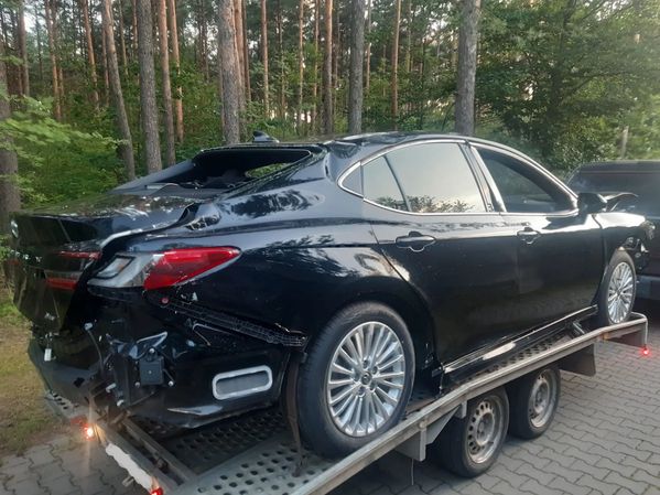 Toyota Camry 2.5 Hybrid 2025