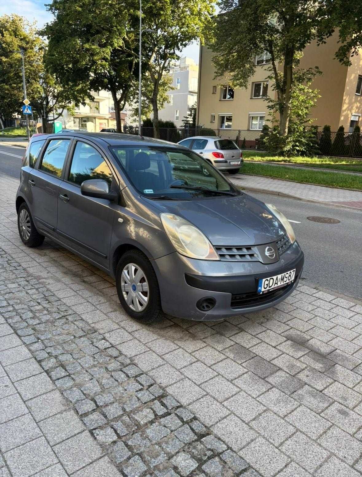 Nissan Note 1.6 Automatik