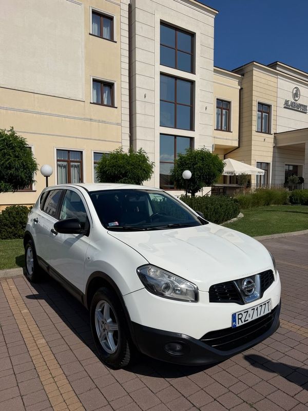 Nissan Qashqai 1.6 Petrol 2011