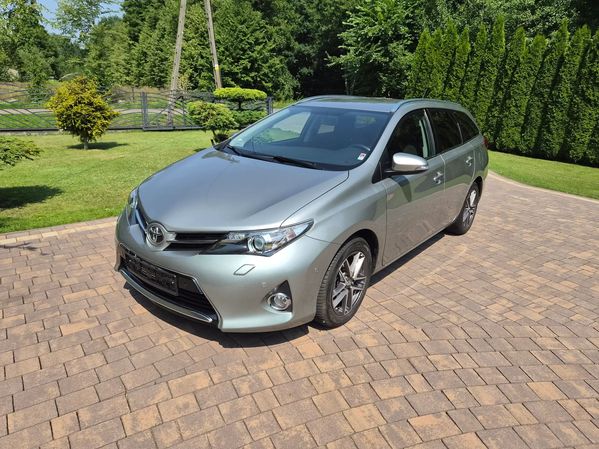 Toyota Auris 1.6 Petrol 2015