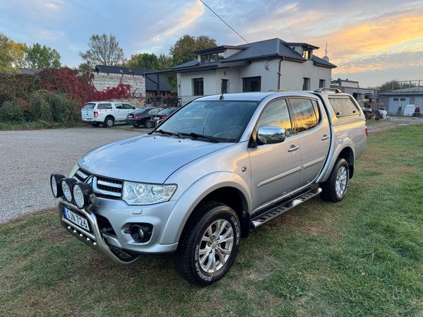 Mitsubishi L200 2.5 Diesel 4x4 2015