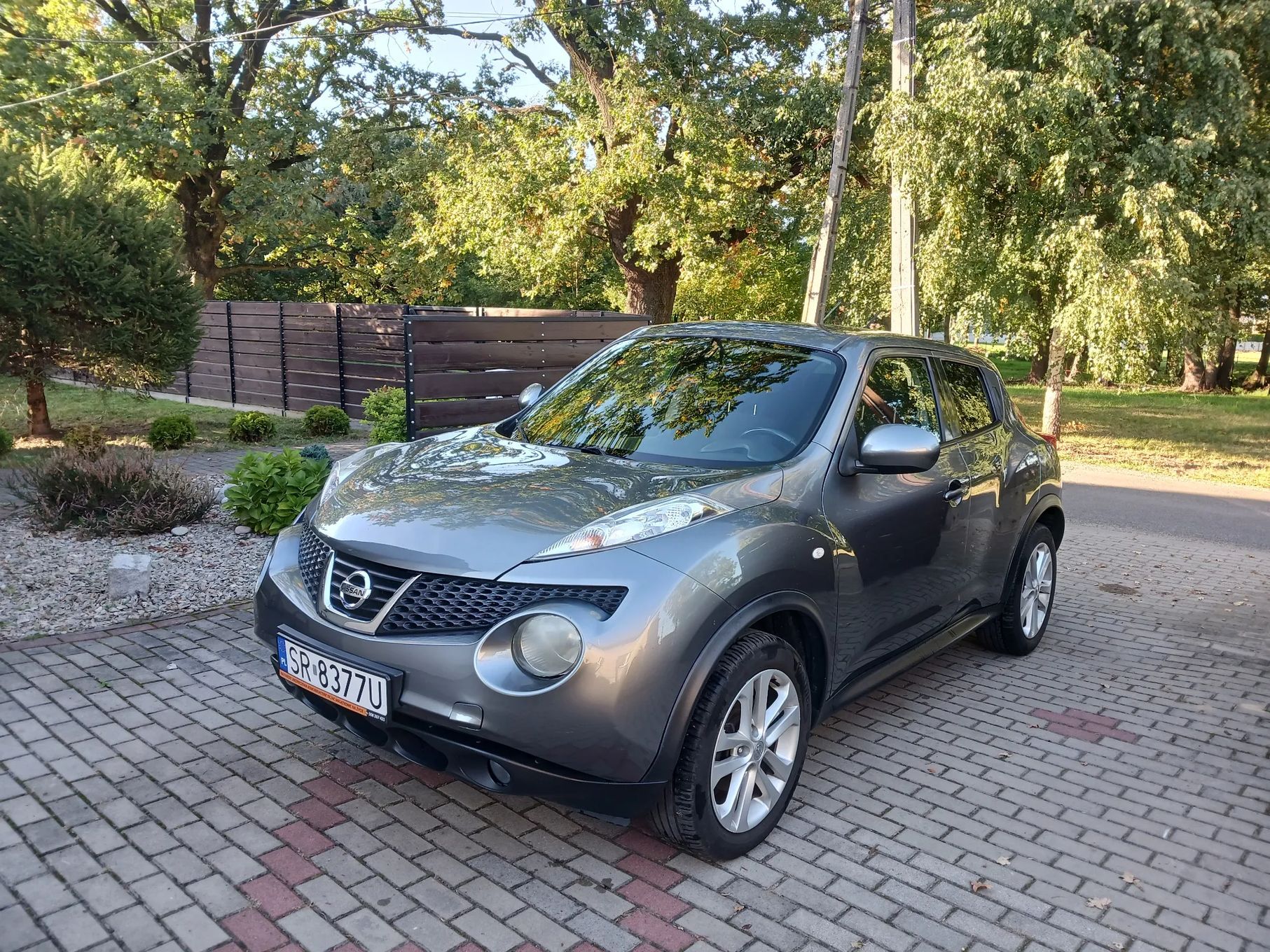 Nissan Juke 1.6 beznyna 117KW, nawigacja, klimatronik, dwa komplety kół.