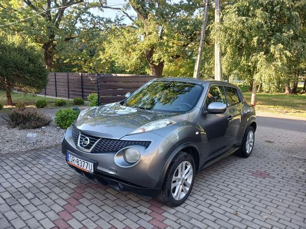 Nissan Juke 1.6 beznyna 117KW, nawigacja, klimatronik, dwa komplety kół.