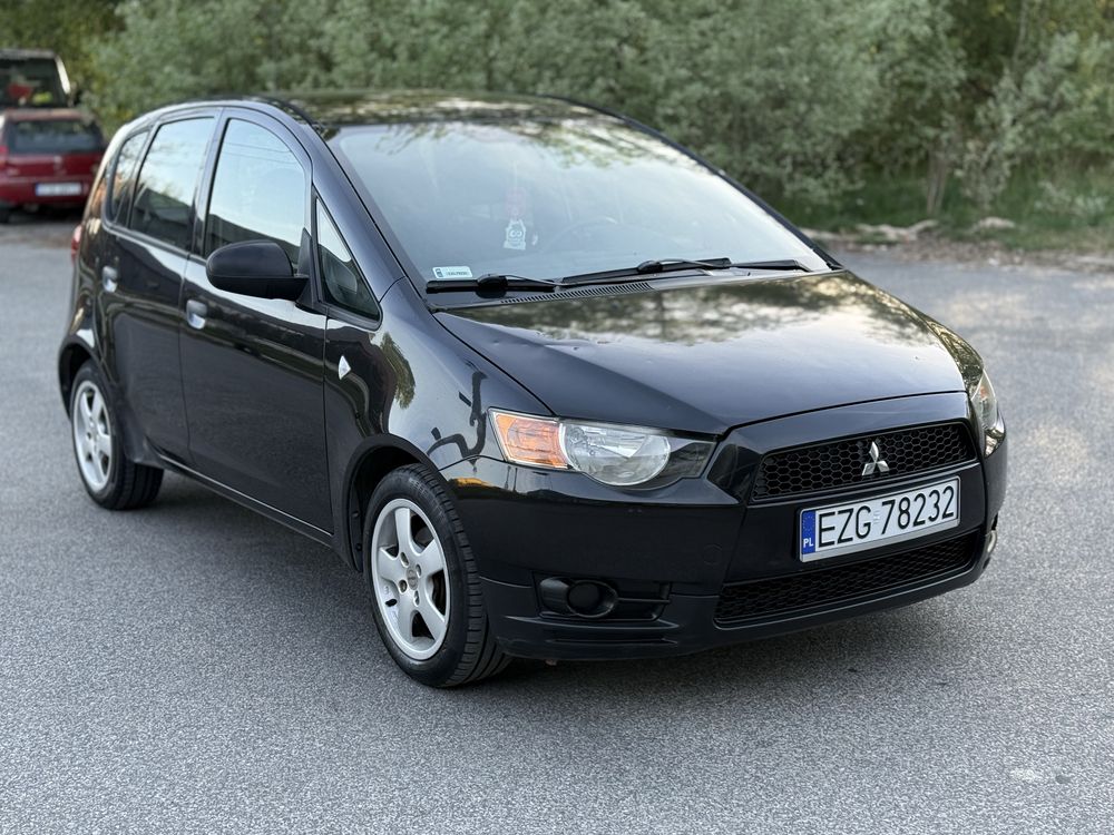 Mitsubishi Colt Petrol 2009