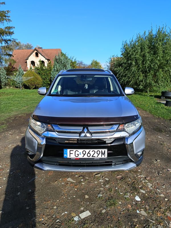 Mitsubishi Outlander 3.0 Petrol 4x4 2015