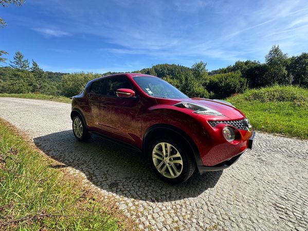Nissan Juke Zadbany wysokie wyposażenie atrakcyjny wygląd alufelgi alcantara skóry
