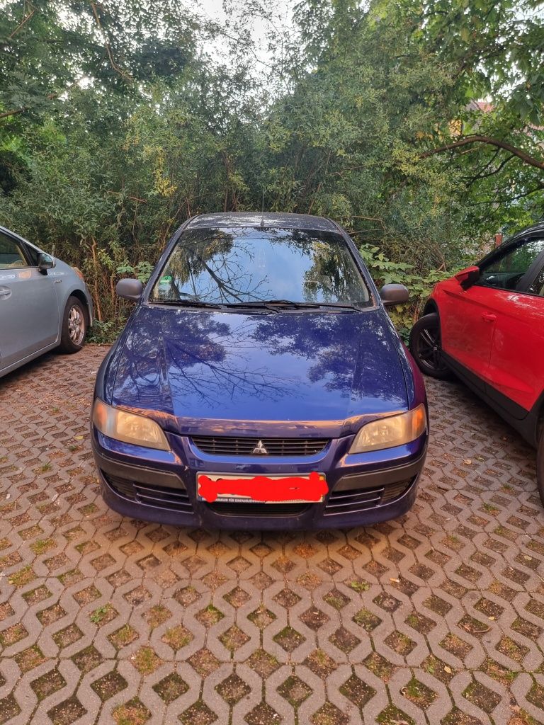 Mitsubishi Space star 2002 benzyna