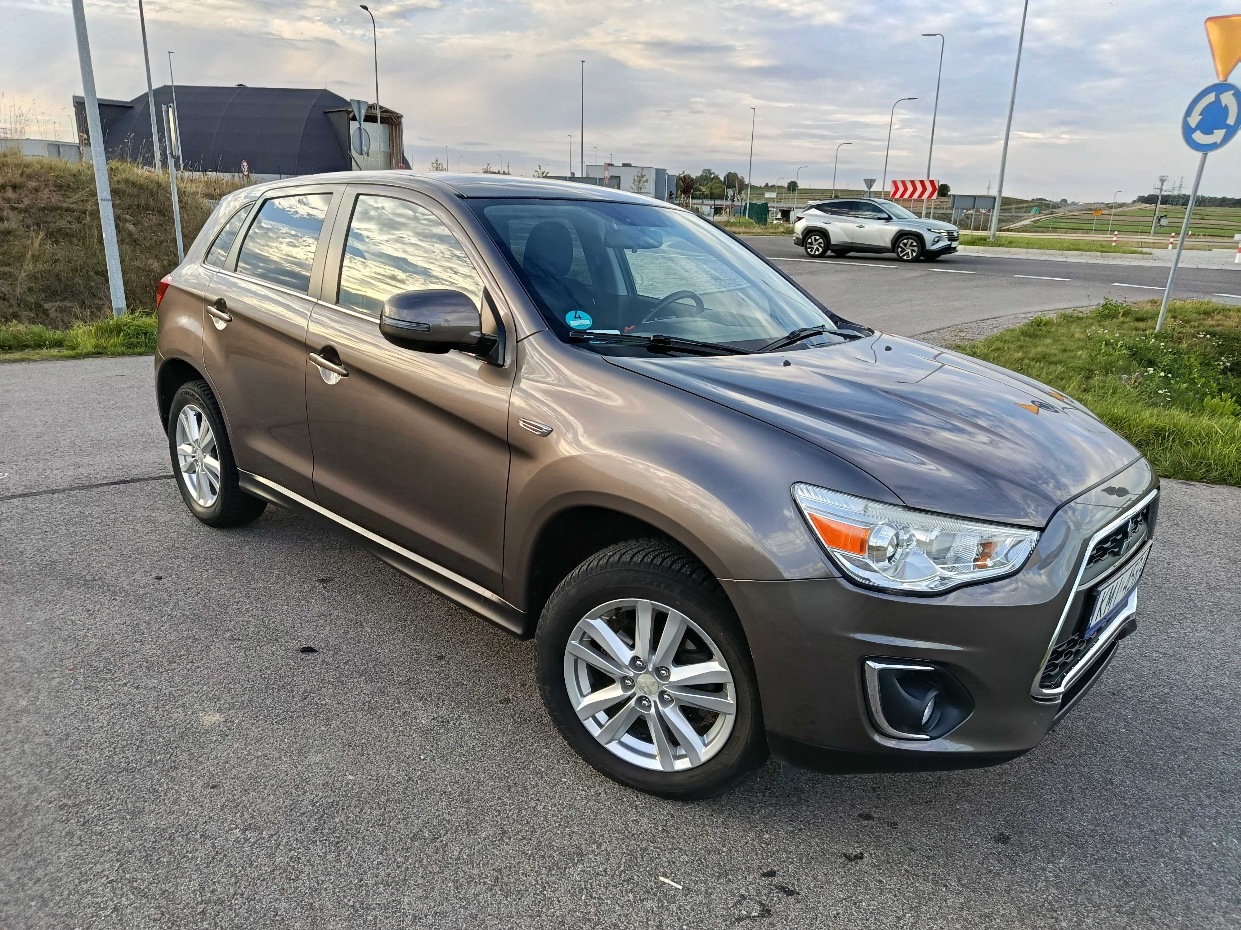 Samochód osobowy Mitsubishi ASX