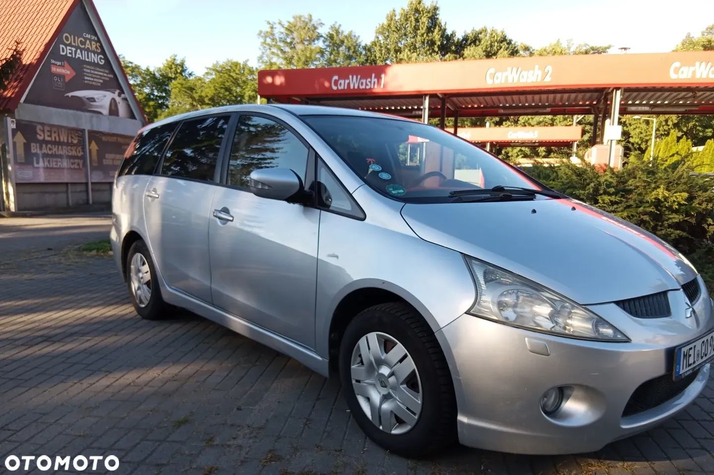 Mitsubishi Grandis