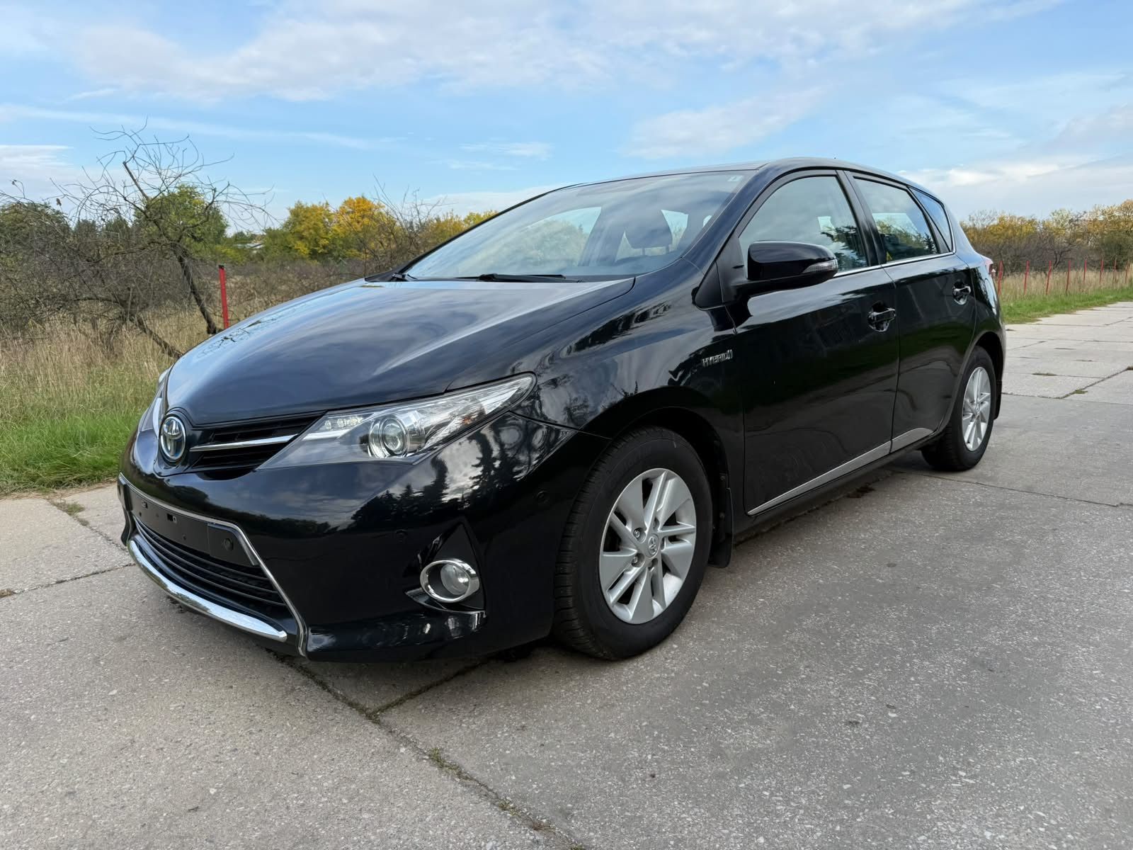 Toyota Auris 1.8 Hybrid 2013