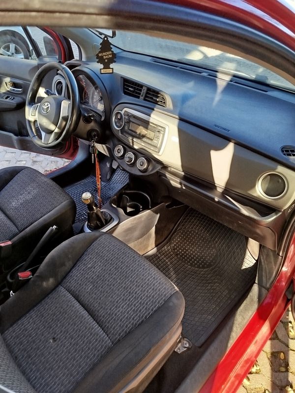 Toyota Yaris 1.0 LPG 2013