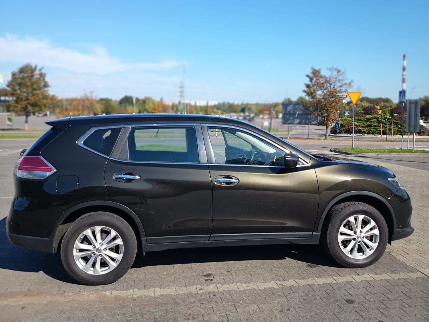 Nissan X-Trail 1,6 D rocznik 2015
