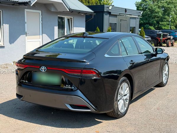 Toyota Mirai Hybrid 2022