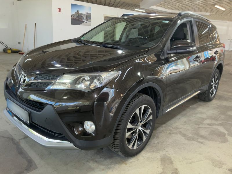 Toyota RAV 4 2.0 Edition