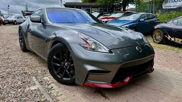 Nissan 370 Z Pak.nismo pięknie brzmiący wydech stan idealny bez w kładu zamiana gwa